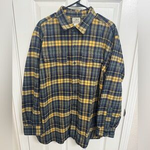 L.L. Bean Chamois Flannel Long Sleeve Button Up in Yellow Plaid